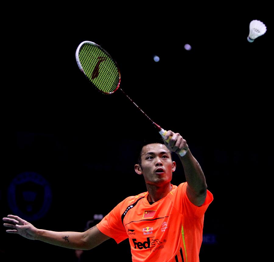 他再次登上 他再次登上