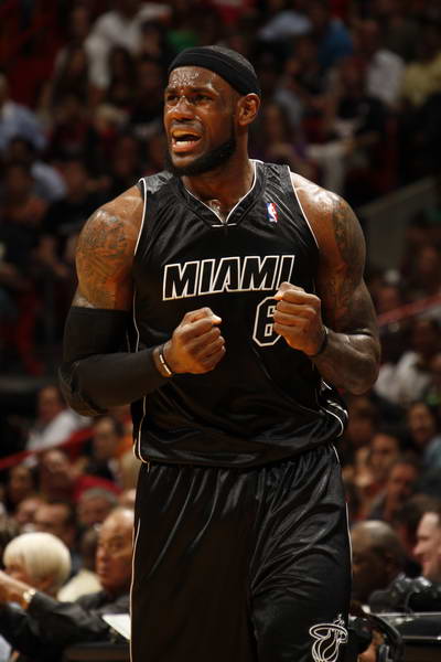 细节决定成 细节决定成